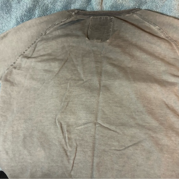 2 tone grey xray jeans sweater never worn to small for me size USM - Picture 3 of 4